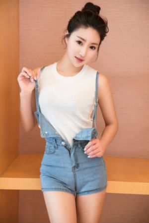 日本年轻的妈妈_有字幕完整版